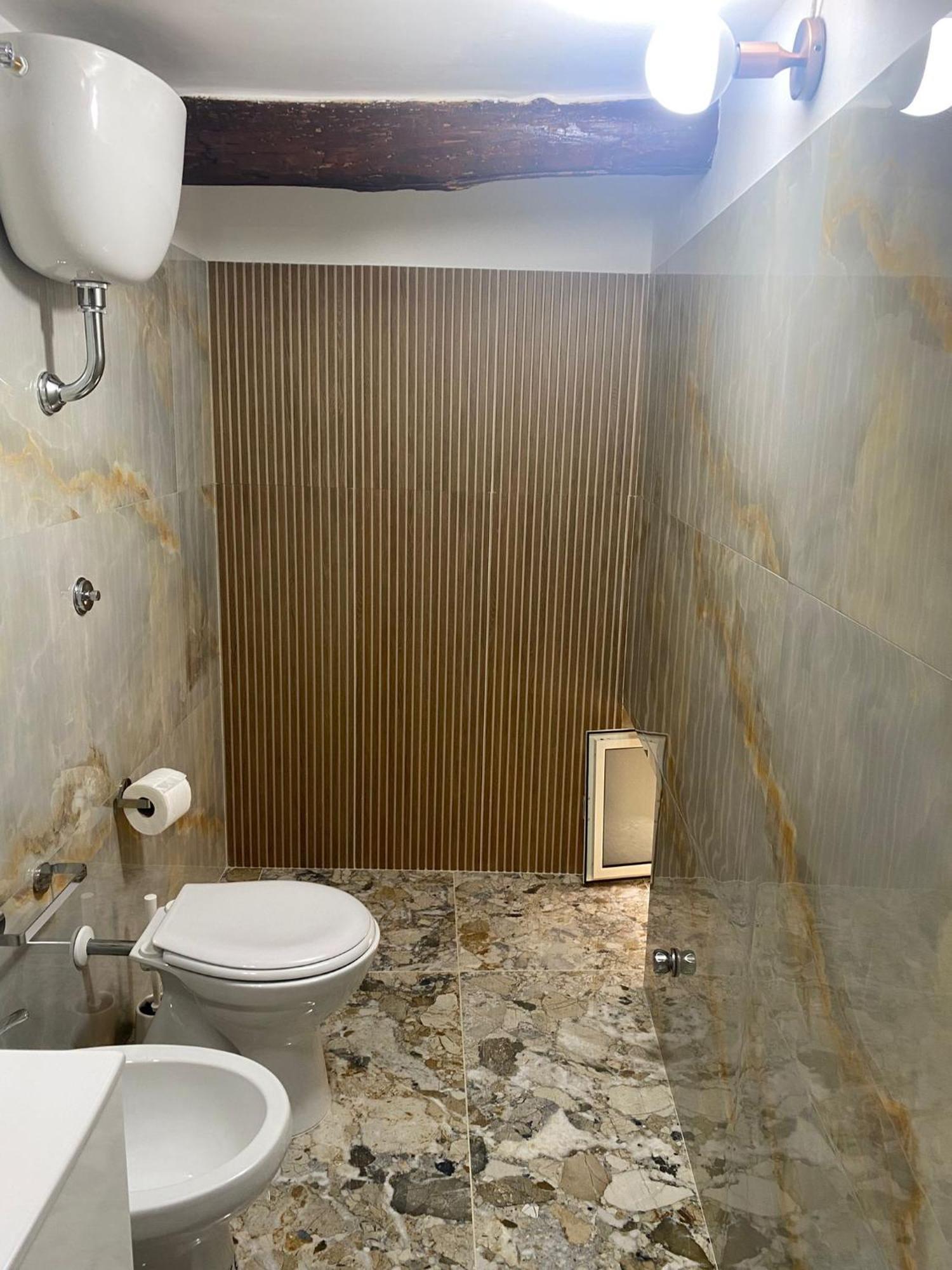 Dora House Napoli Apartment Luaran gambar